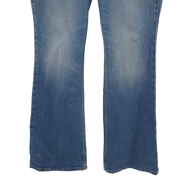 NWT Old Navy Higher High-Rise Flare Jeans Medium Wash 6 - Picture 5 of 8